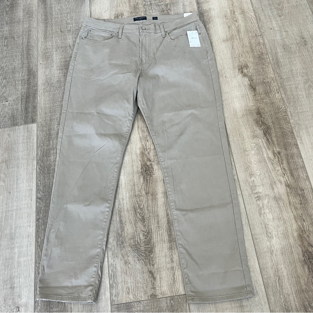 NWT Lucky Brand 121 Pants jeans Slim Straight 38x32 Beige Khaki Stretch $100